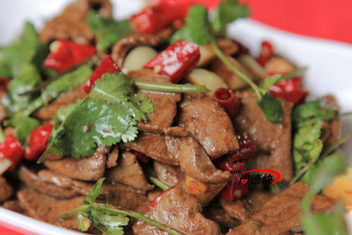 查出高尿酸，真要和猪肉说再见？专家 这三类食物才是“大忌”，忍住就是赢